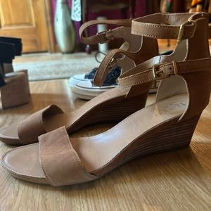 Wedge nude heels